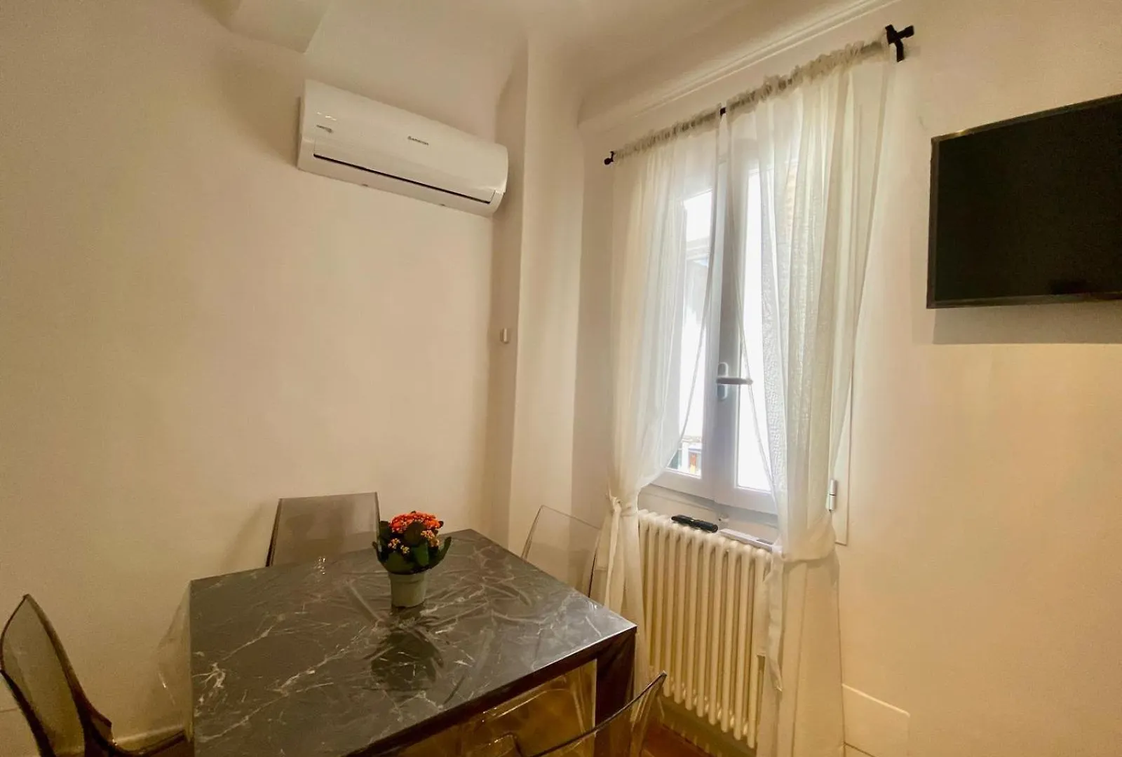 Flat In Centro Storico La Casa Di Luna Apartment Florence